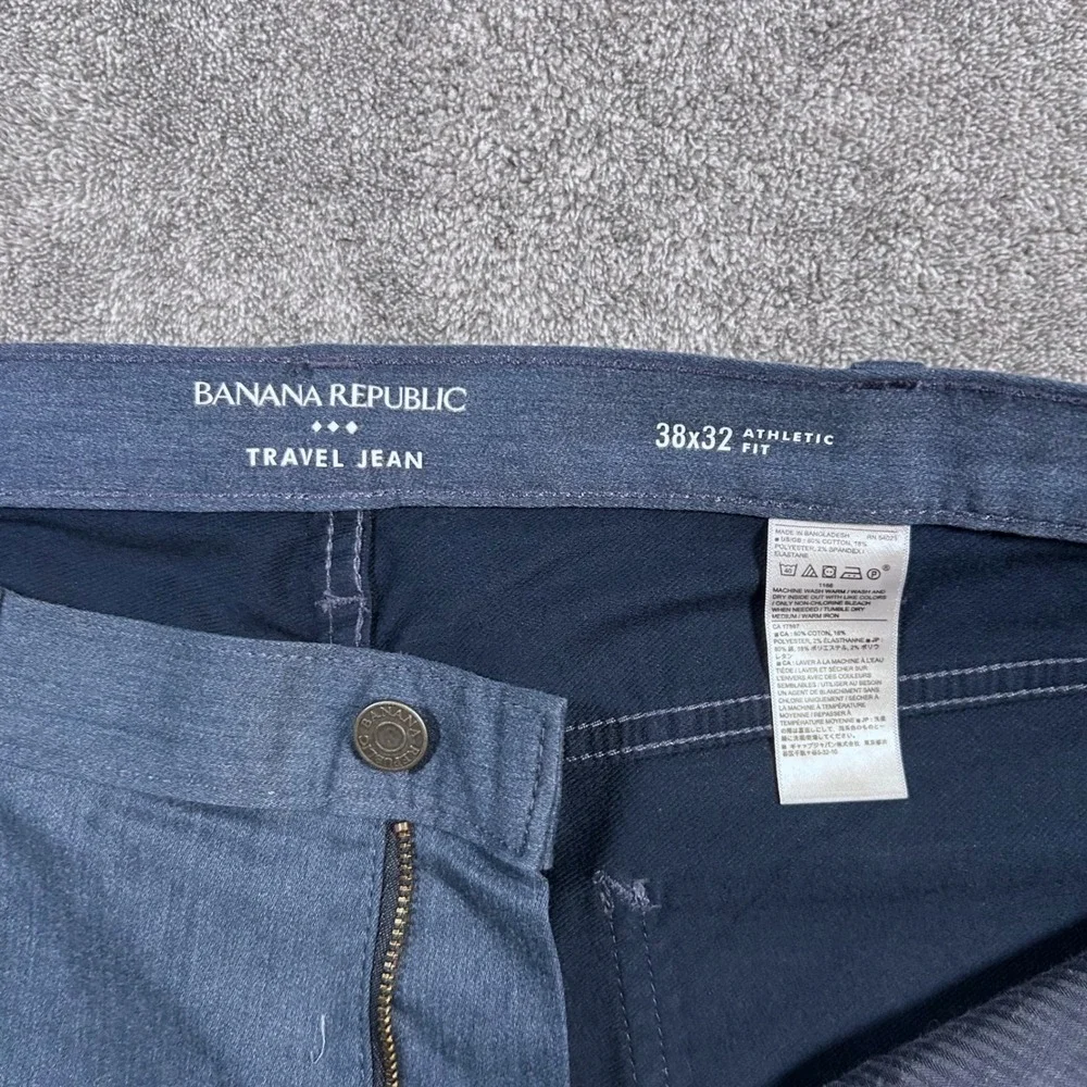 Banana Republic Travel Jean Mens 38x32 Blue Athletic Fit Tapered Leg Stretch NWT